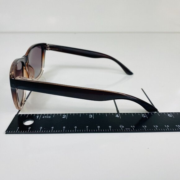 Meetsun Classic Style Womens Gradient Tinted Sunglasses Black/Brown - Picture 12 of 12